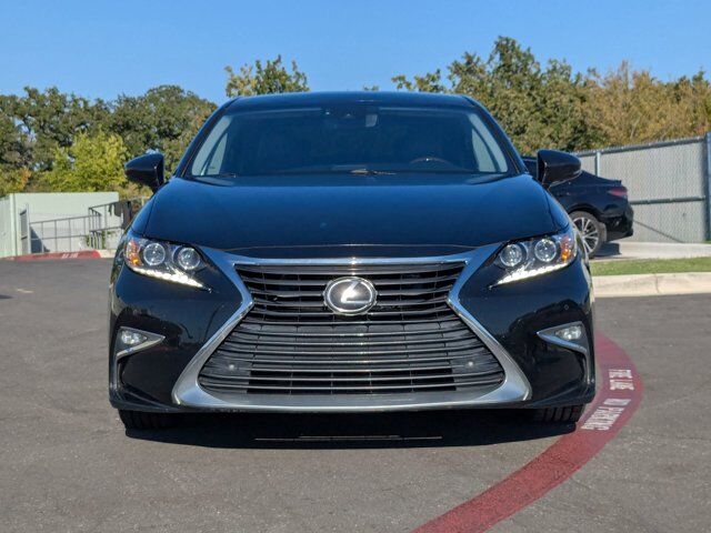 2017 Lexus ES
