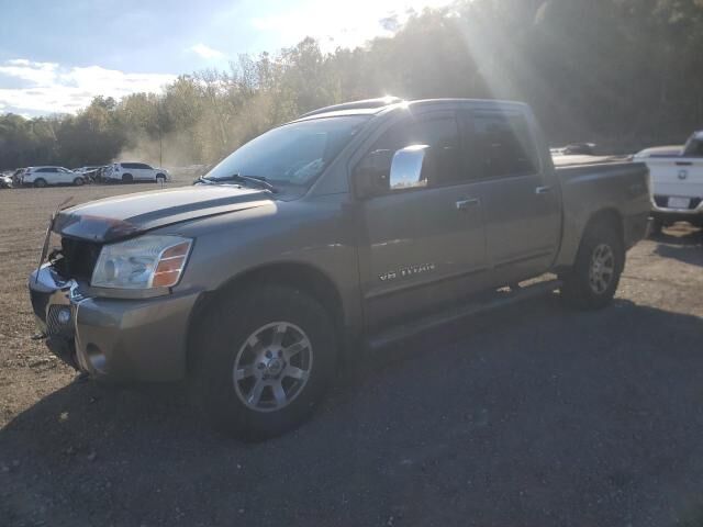Nissan Titan
