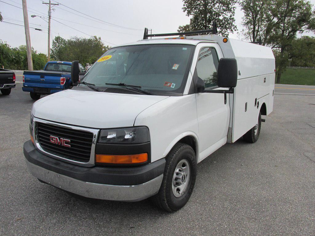 GMC Savana