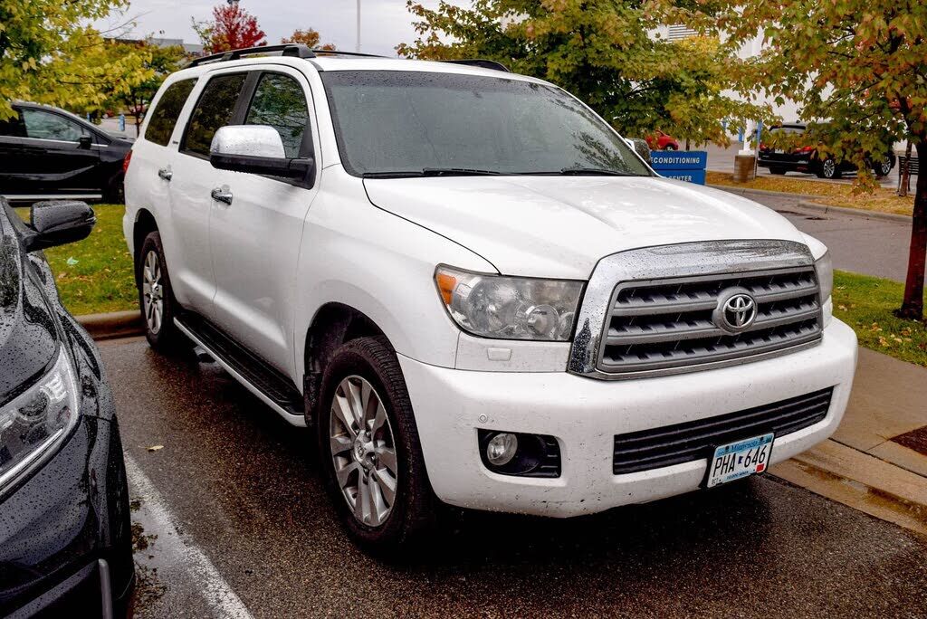 Toyota Sequoia