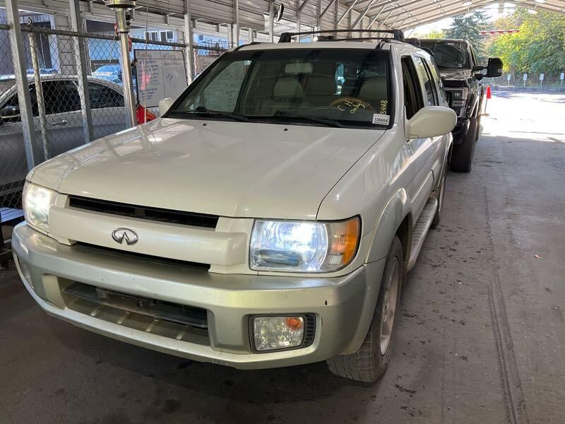 Infiniti QX4
