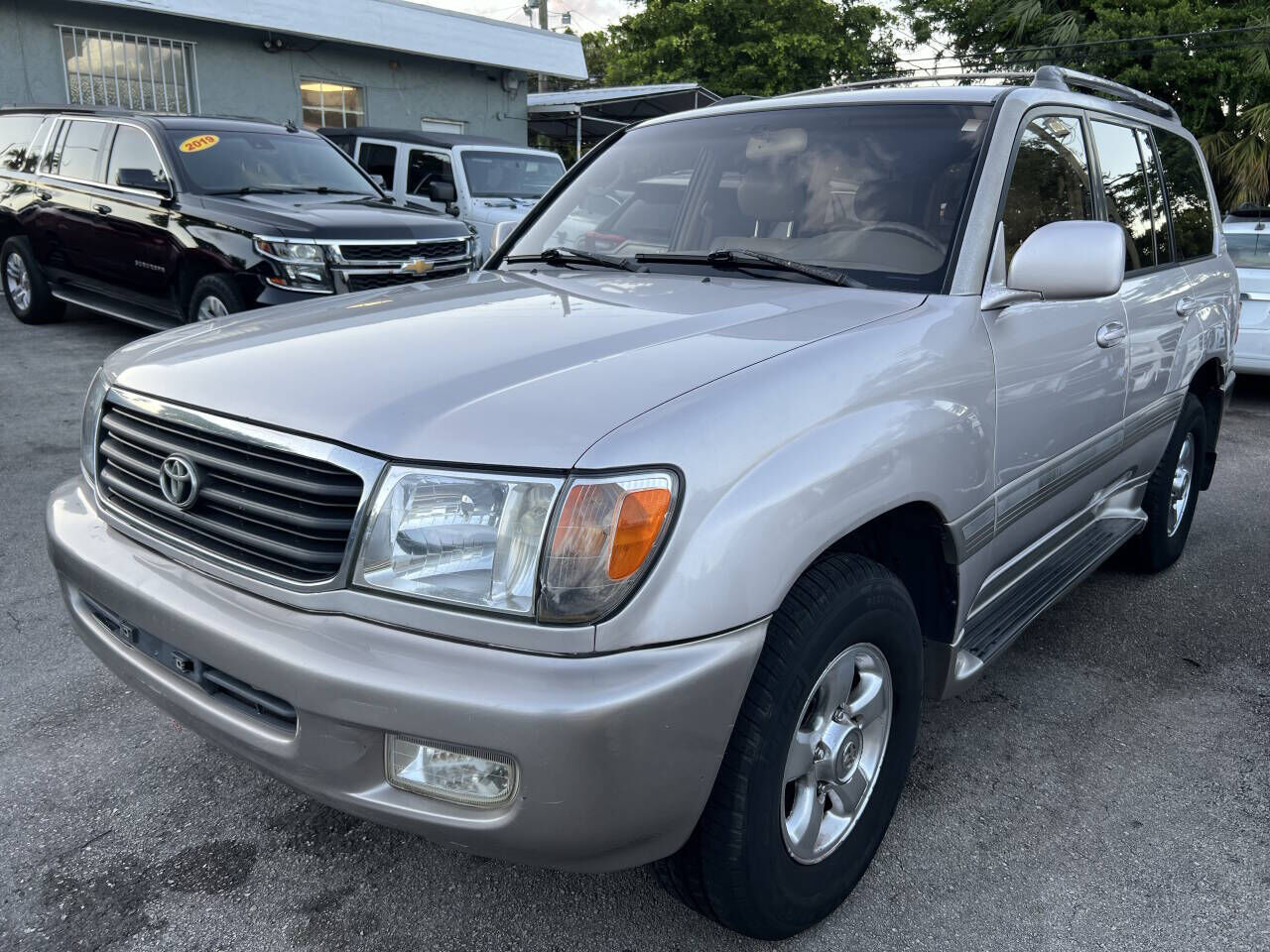 Toyota LAND CRUISER