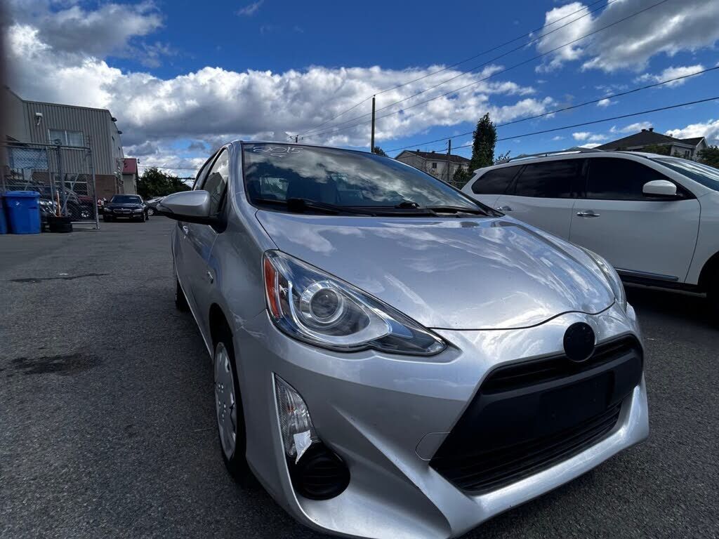 Toyota Prius C