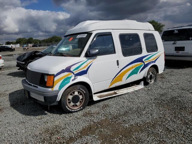 GMC Safari