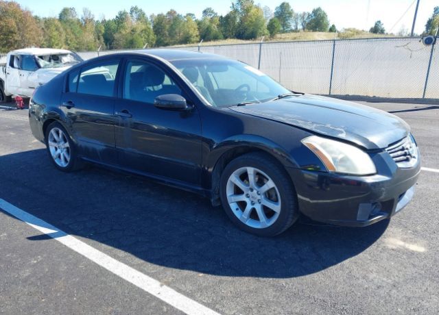 Nissan Maxima