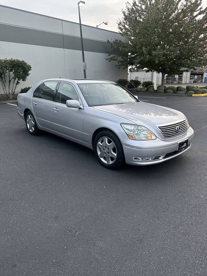 Lexus LS