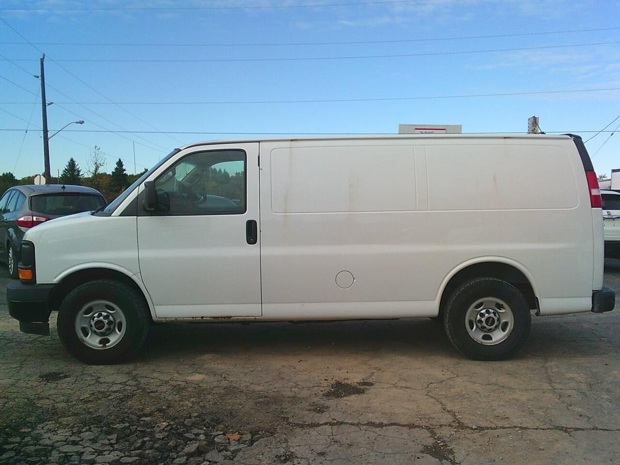 GMC Savana