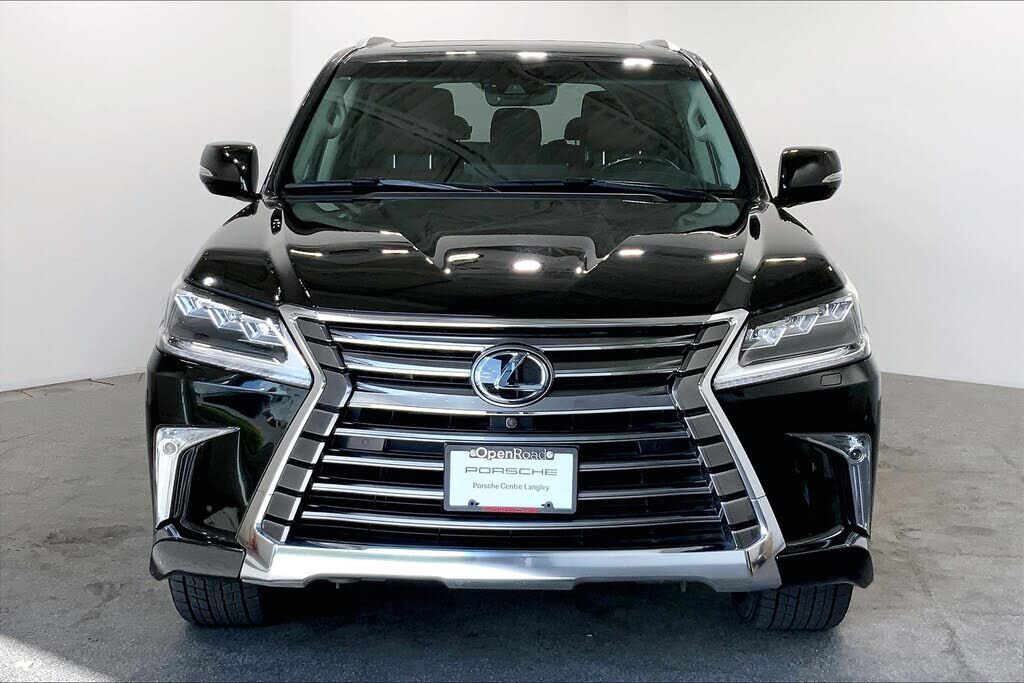 Lexus LX