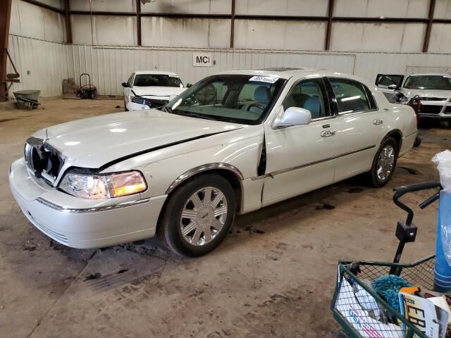 Lincoln Town Car