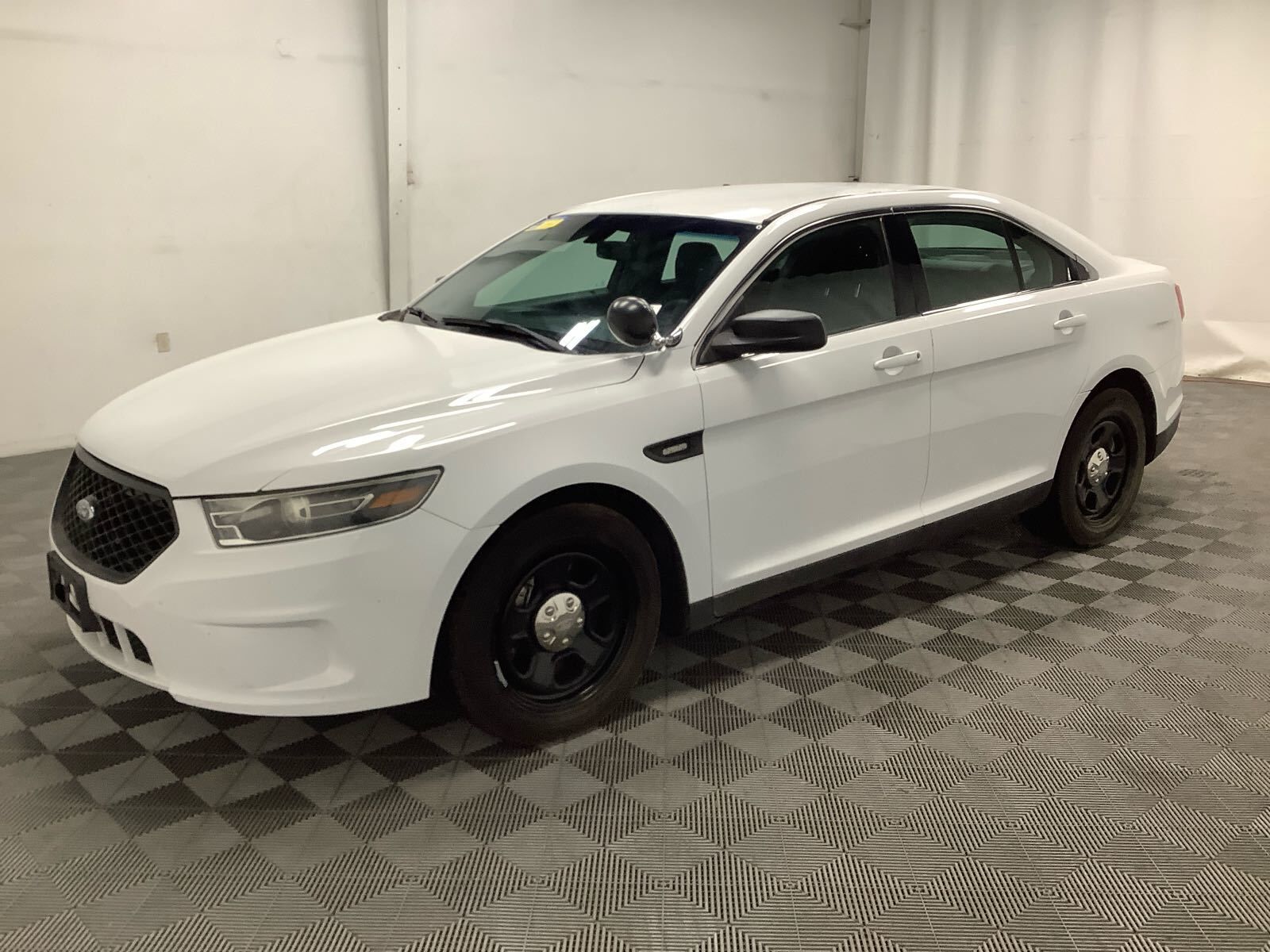 Ford Taurus