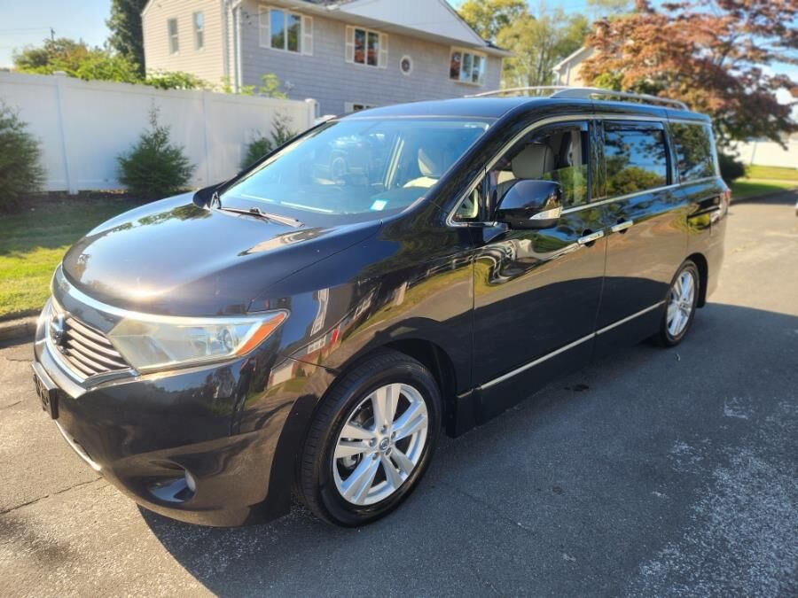 Nissan Quest
