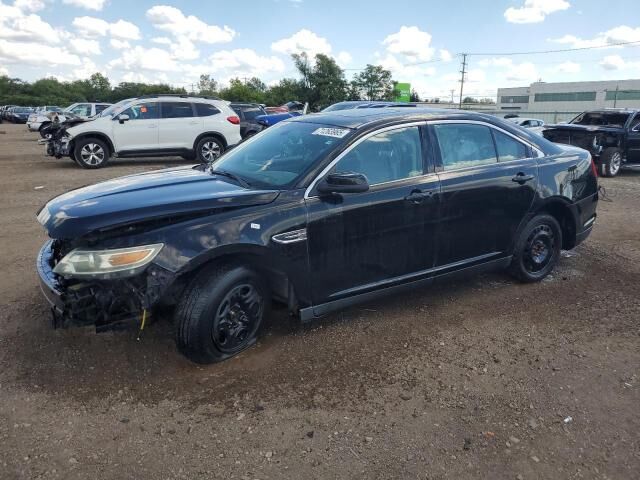 Ford Taurus
