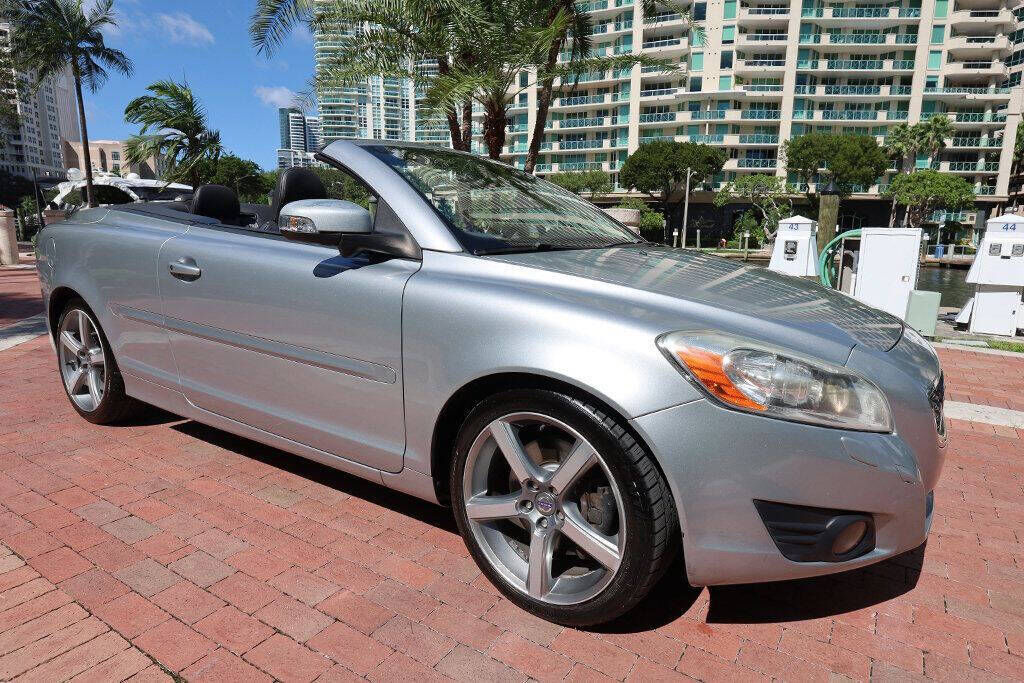 2012 VOLVO C70 / C30