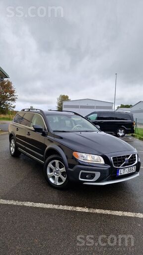 Volvo XC70