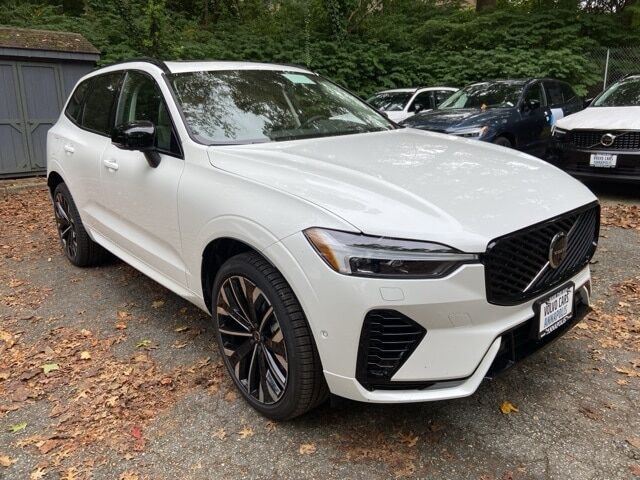 2026 VOLVO XC60
