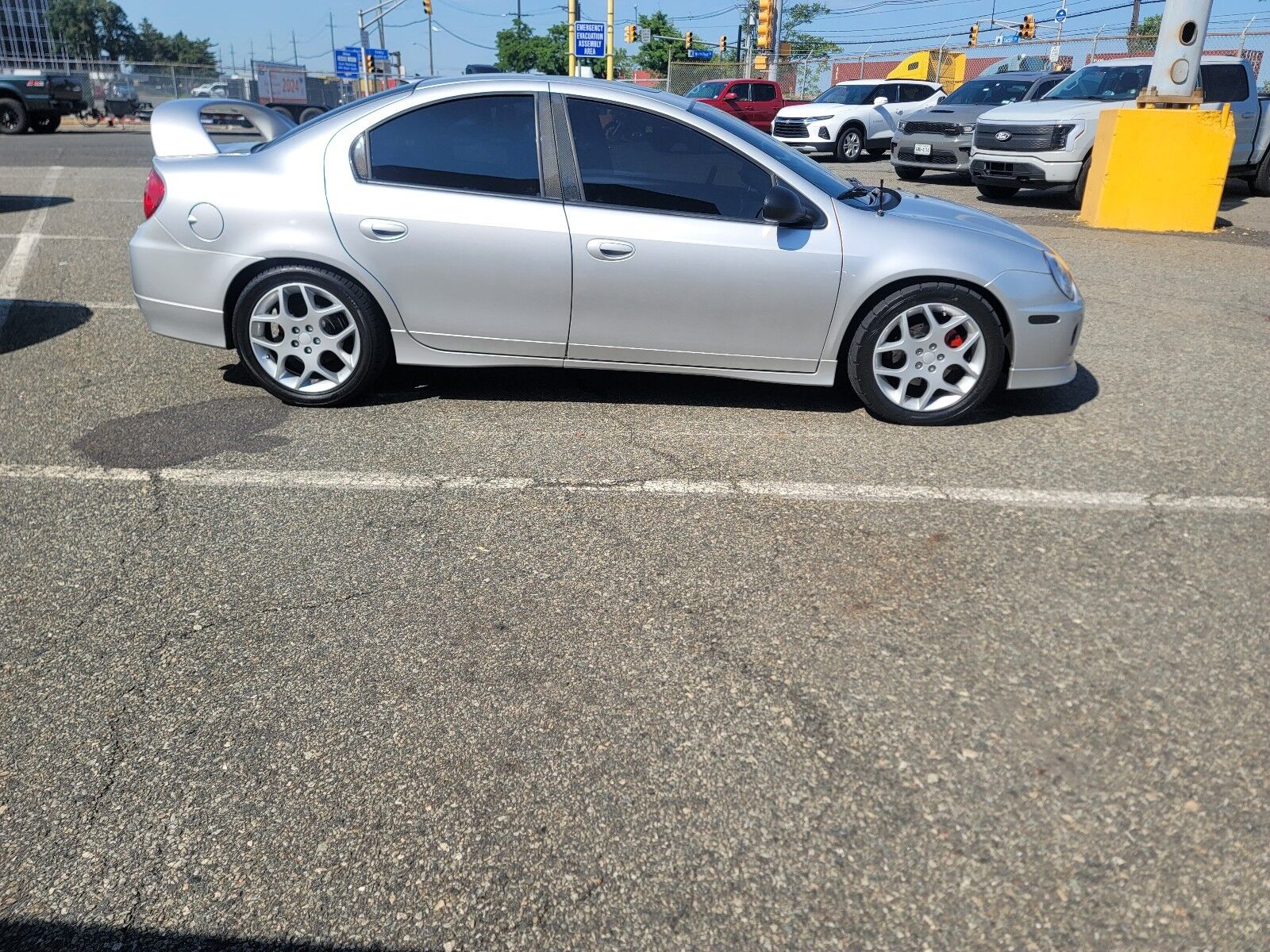 Dodge Neon