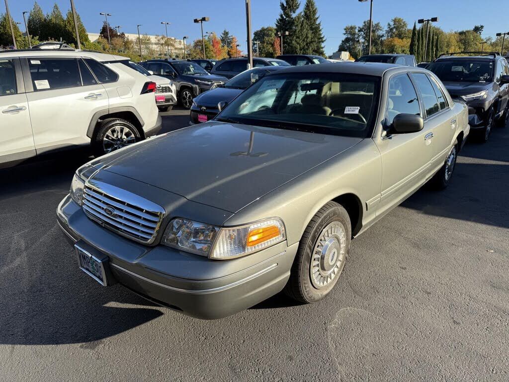 Ford Crown Victoria