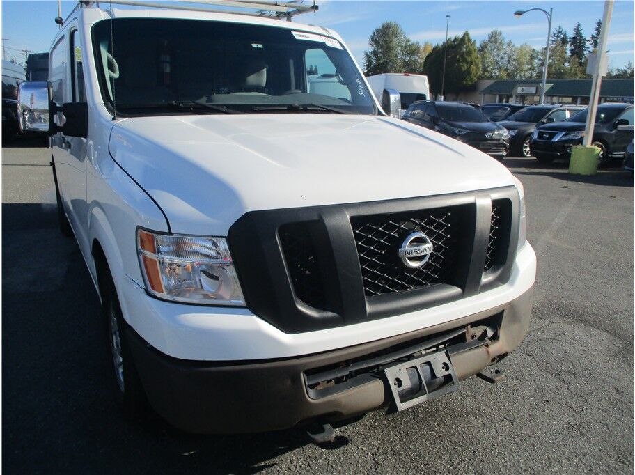 Nissan NV
