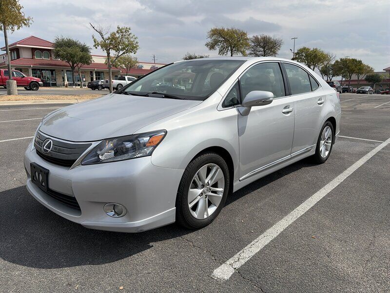 Lexus HS