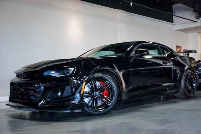 2023 CHEVROLET Camaro