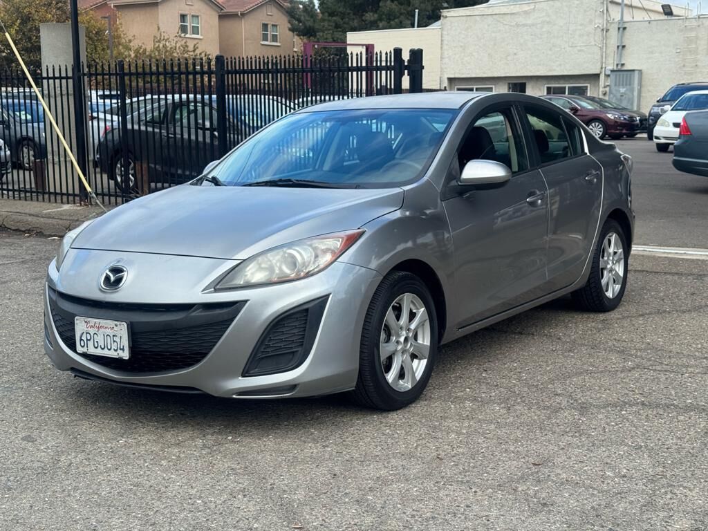2011 MAZDA Mazda3
