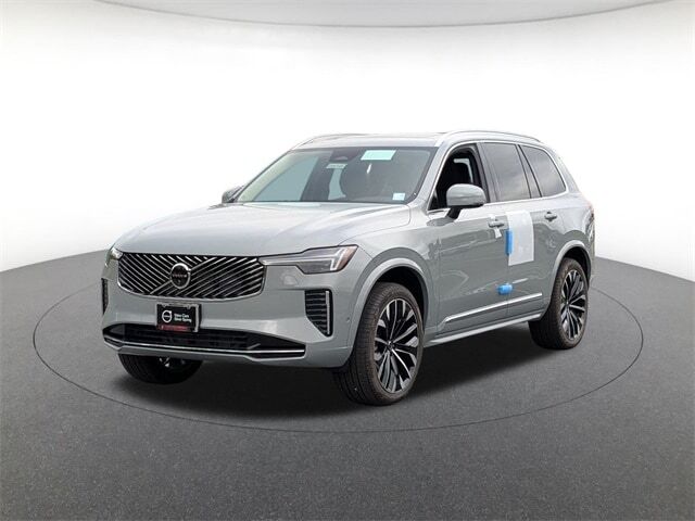 2026 VOLVO XC90