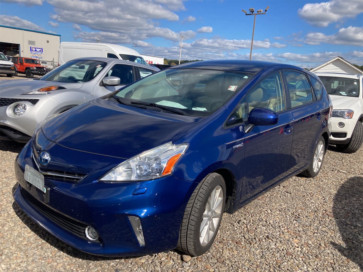 Toyota Prius V