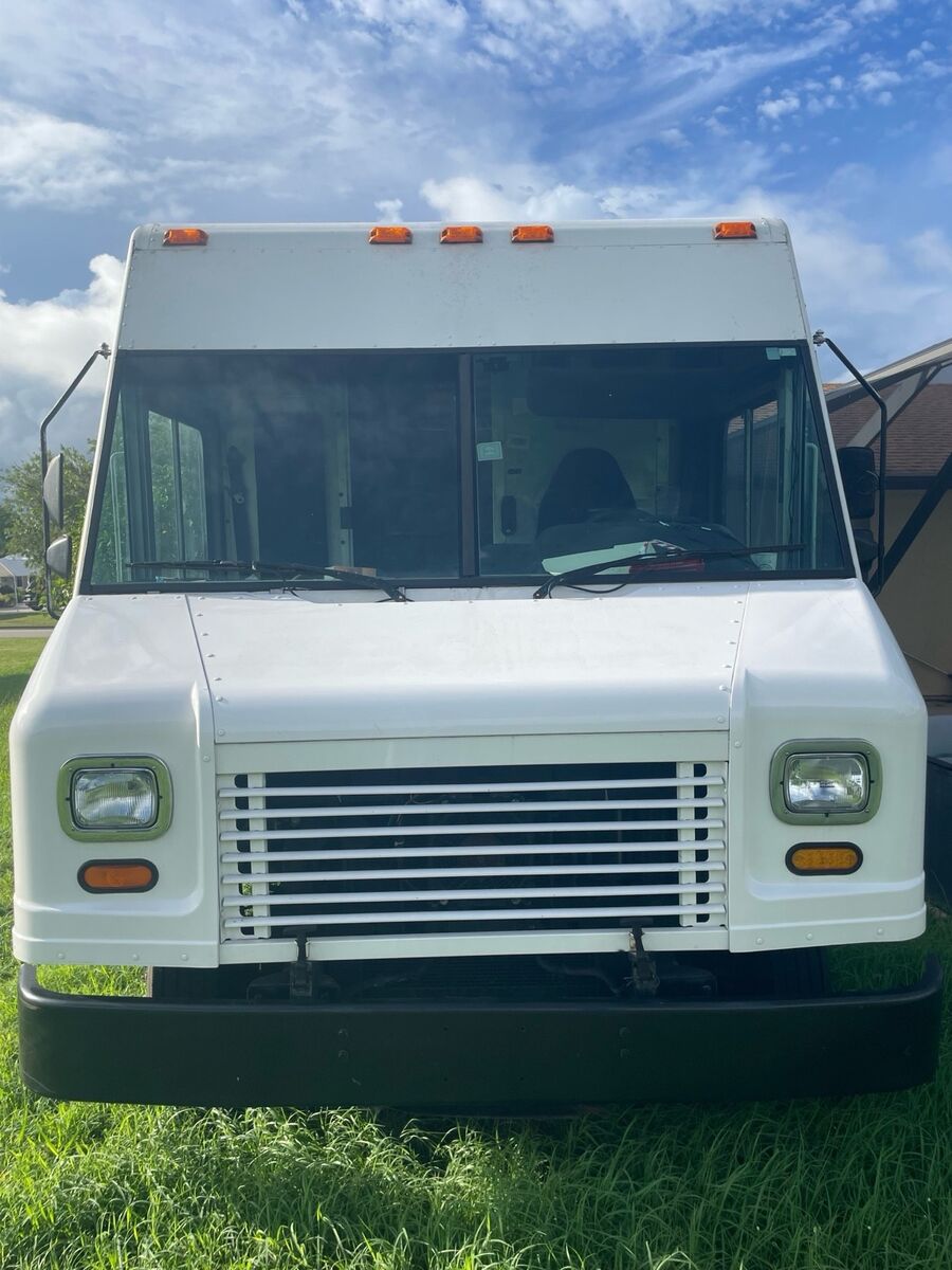 Ford E-350
