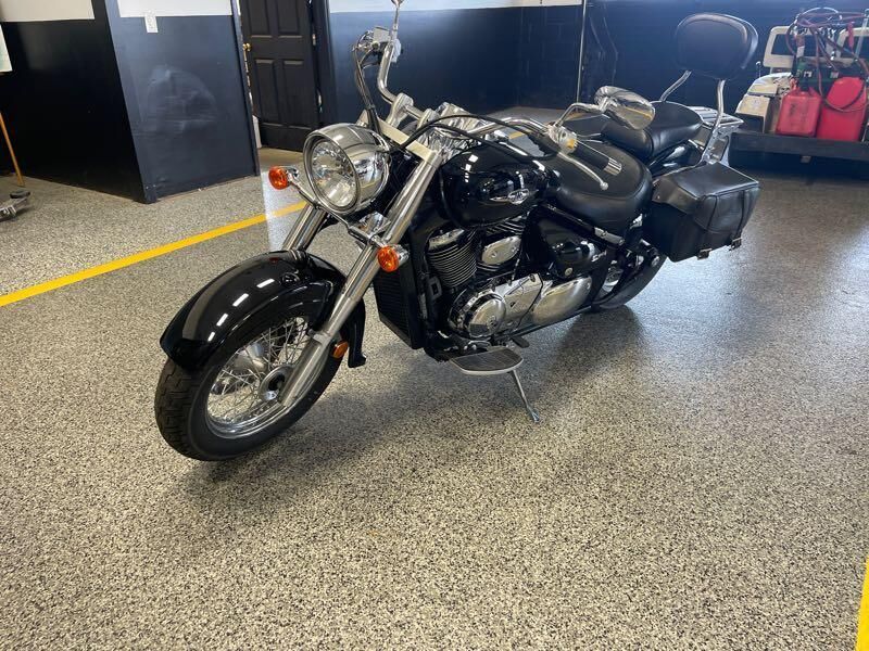 Suzuki VL800/VL800C/VL800T