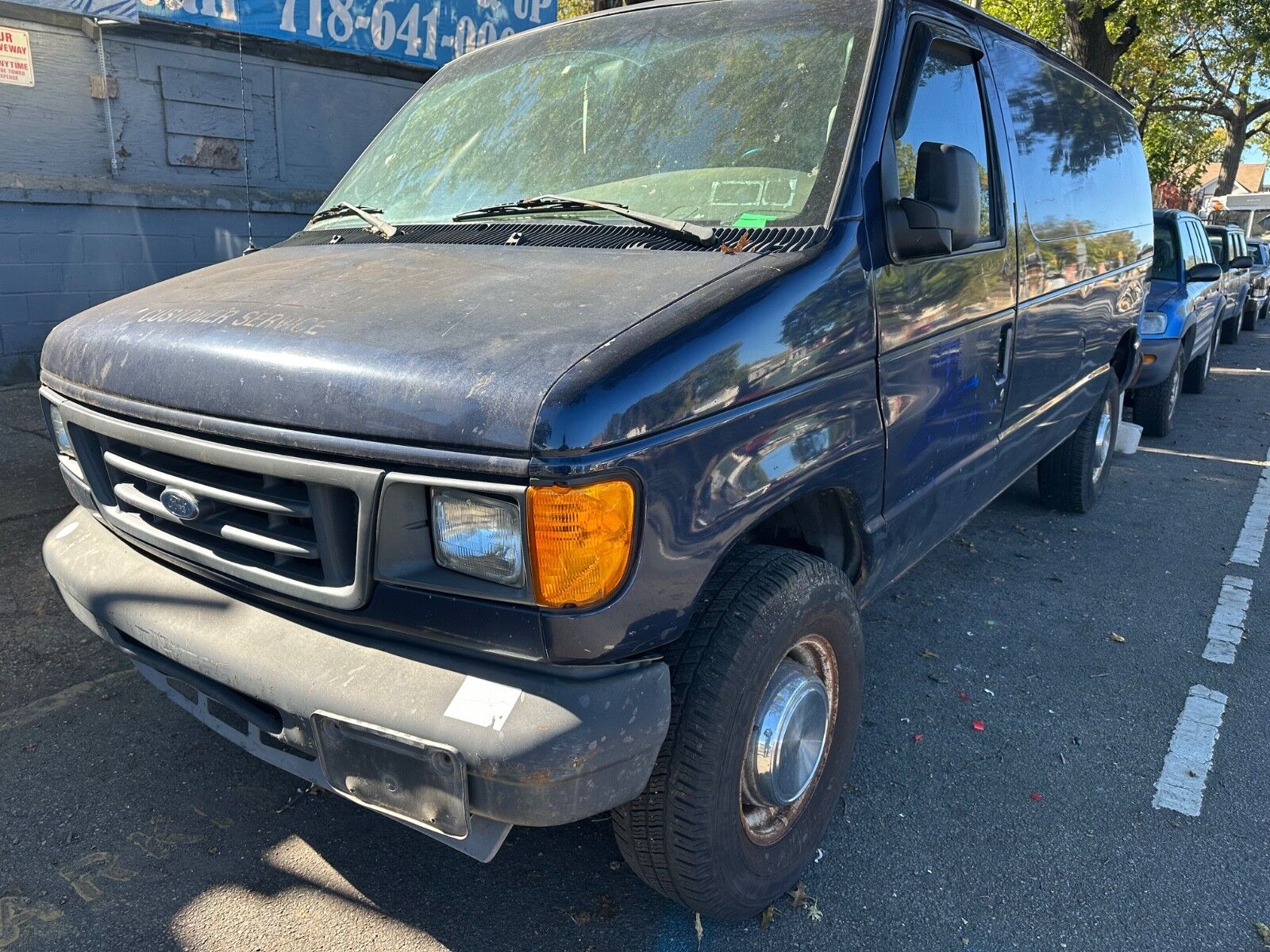 Ford E-350