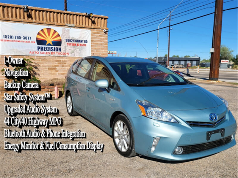 Toyota Prius V