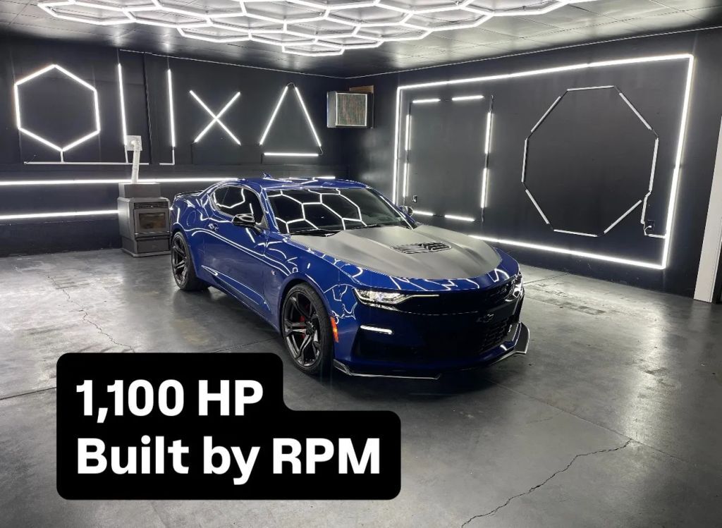 2019 CHEVROLET Camaro