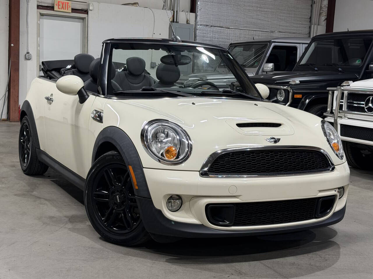 MINI Cooper Convertible