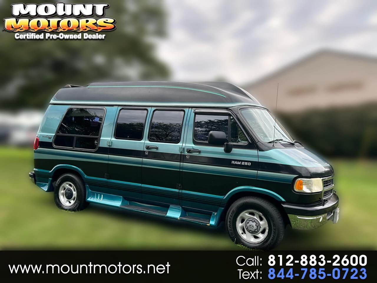 Dodge Ram Van