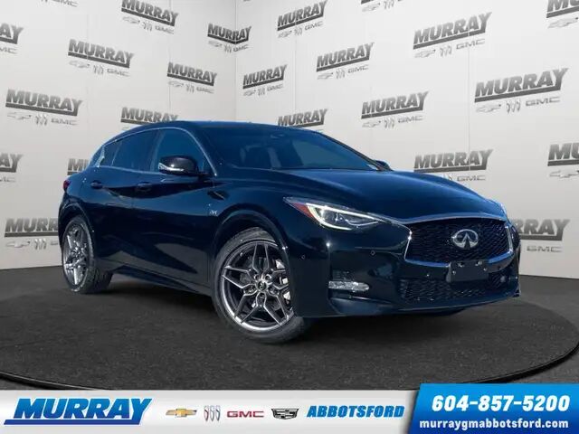 Infiniti QX30