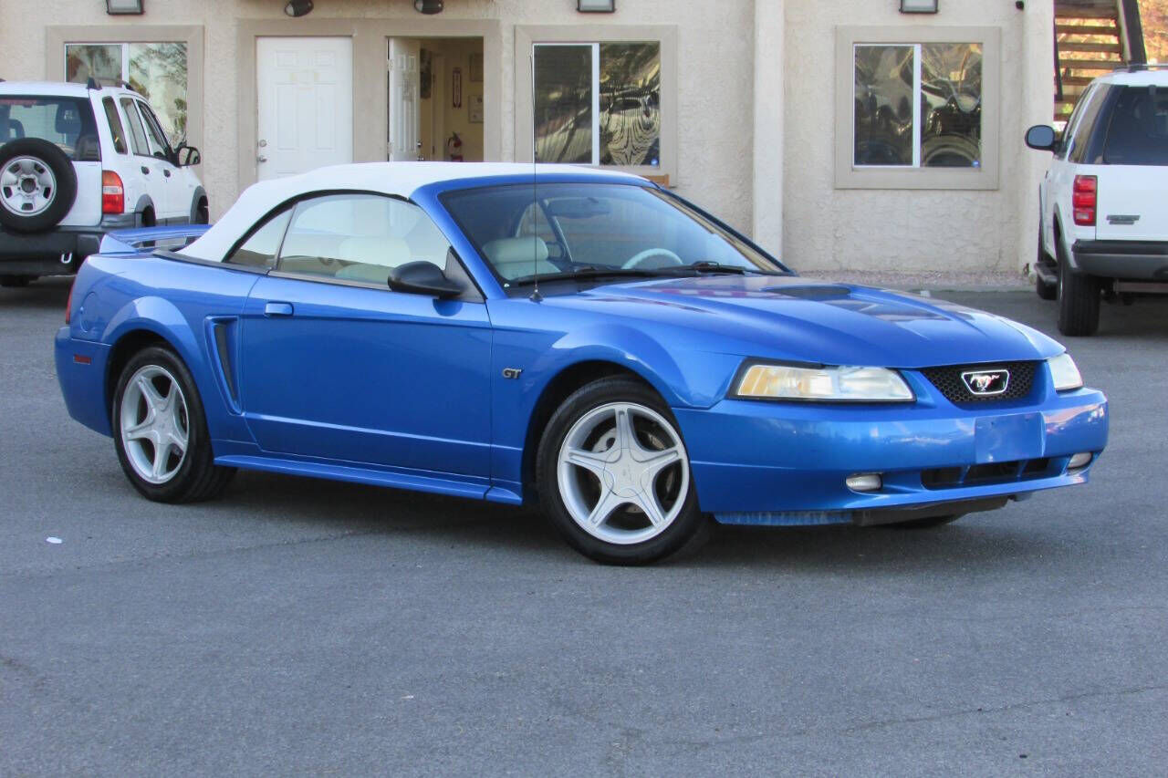2000 FORD Mustang