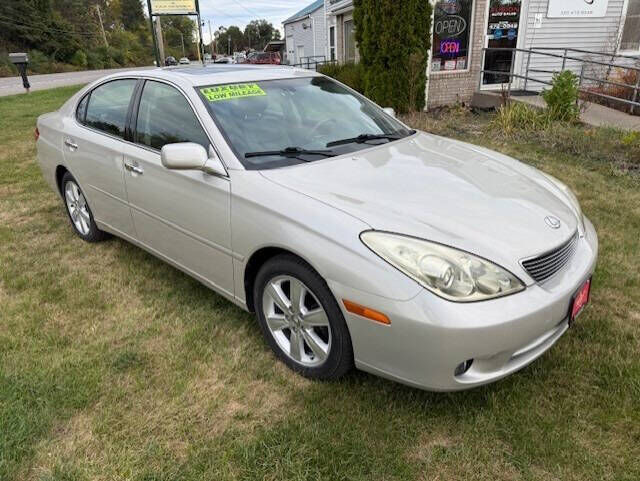 Lexus ES