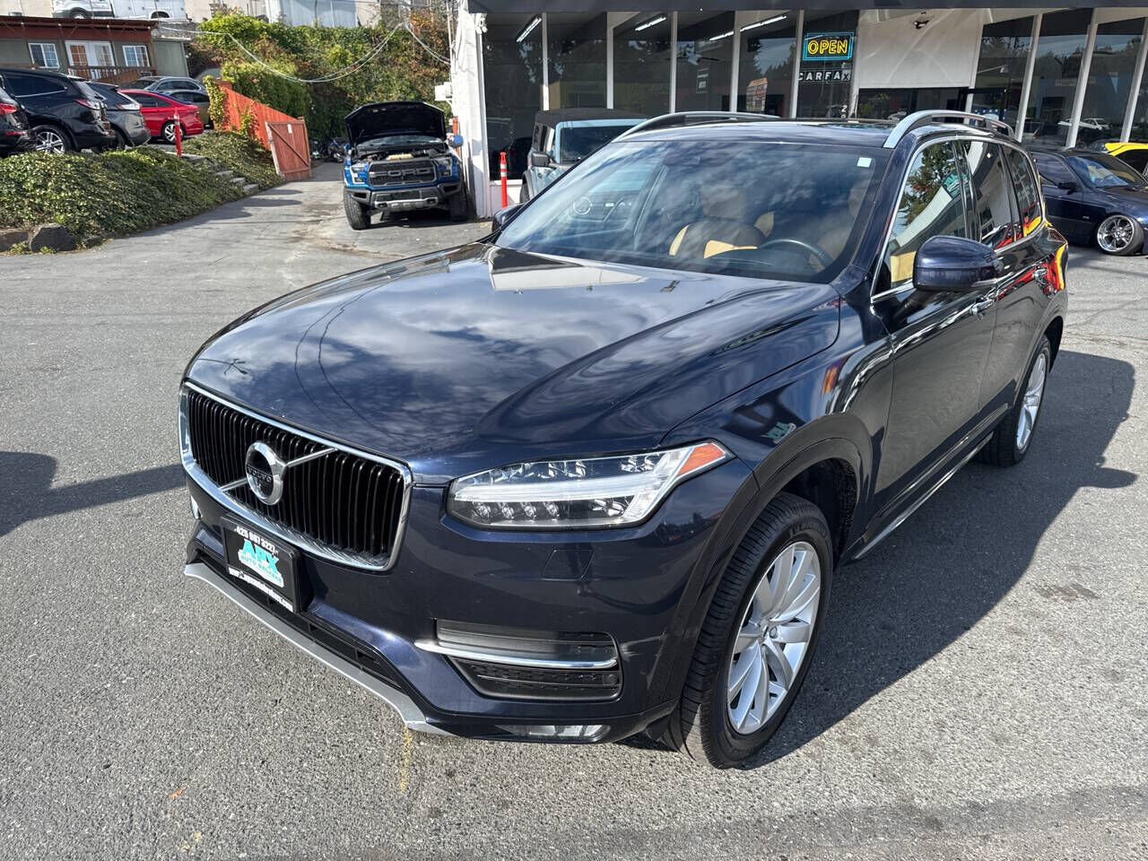 Volvo XC90