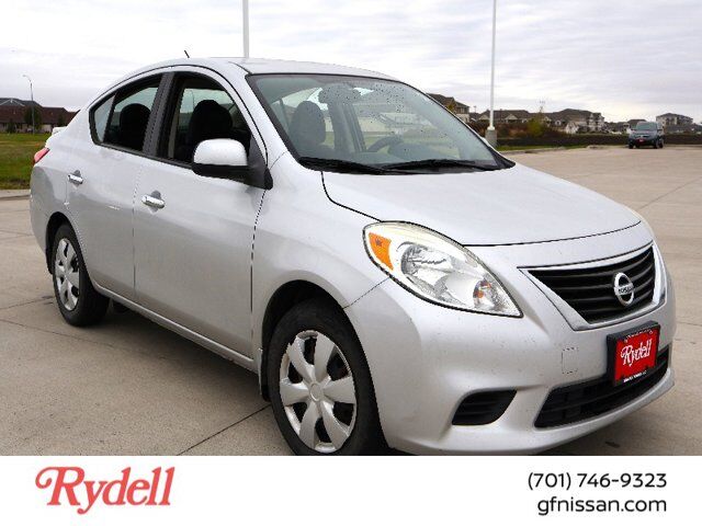 Nissan Versa