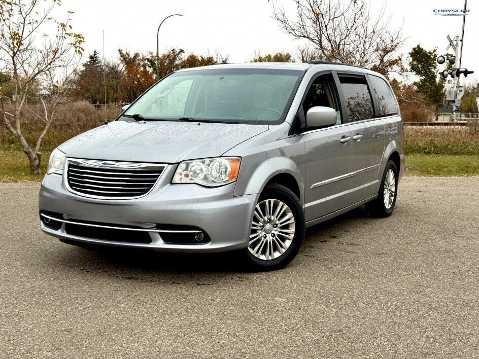 Chrysler Town and Country
