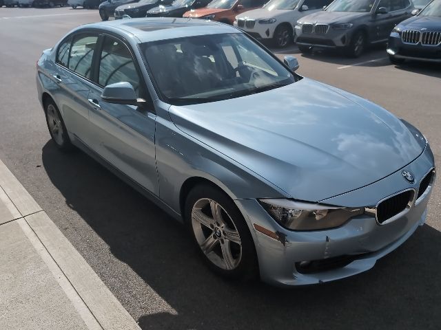 BMW 320i