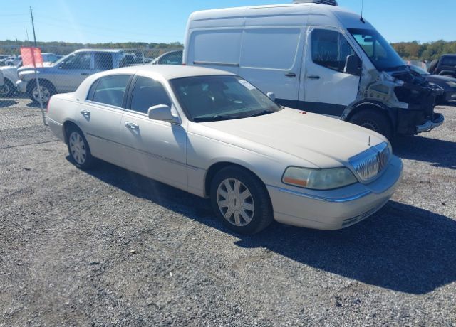 Lincoln Town Car