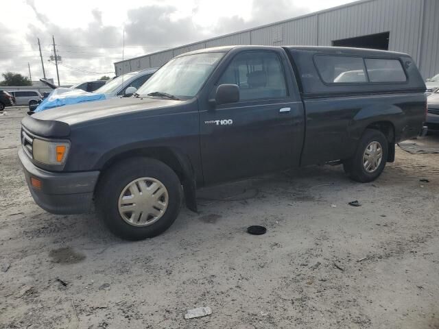 Toyota T100