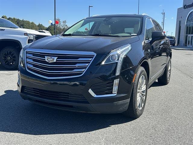 2017 CADILLAC XT5