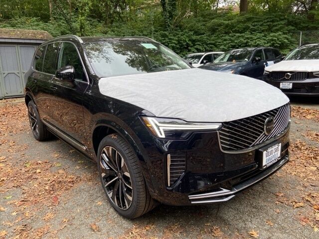 2026 VOLVO XC90
