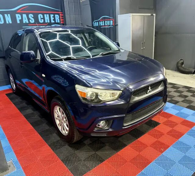 Mitsubishi RVR
