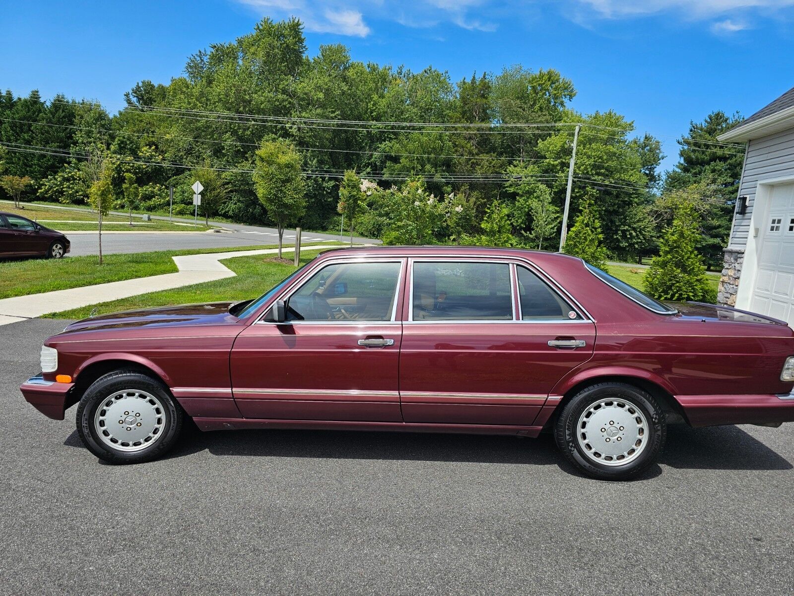 Mercedes-Benz 420