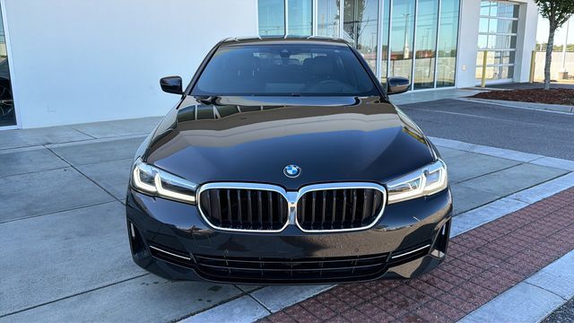 2022 BMW 530i
