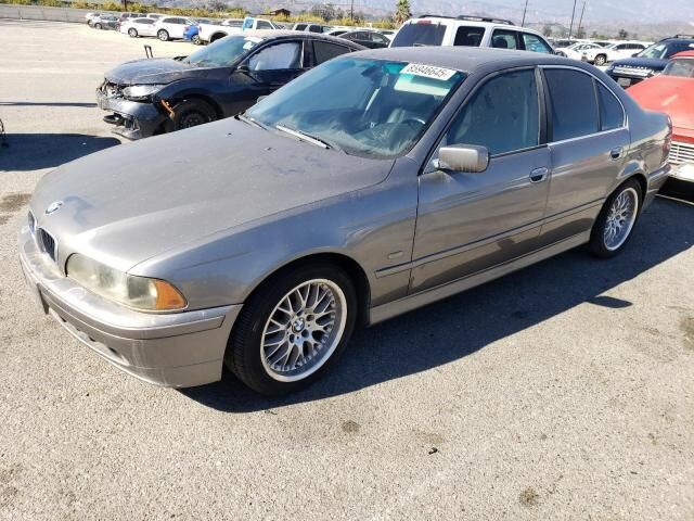 BMW 530i