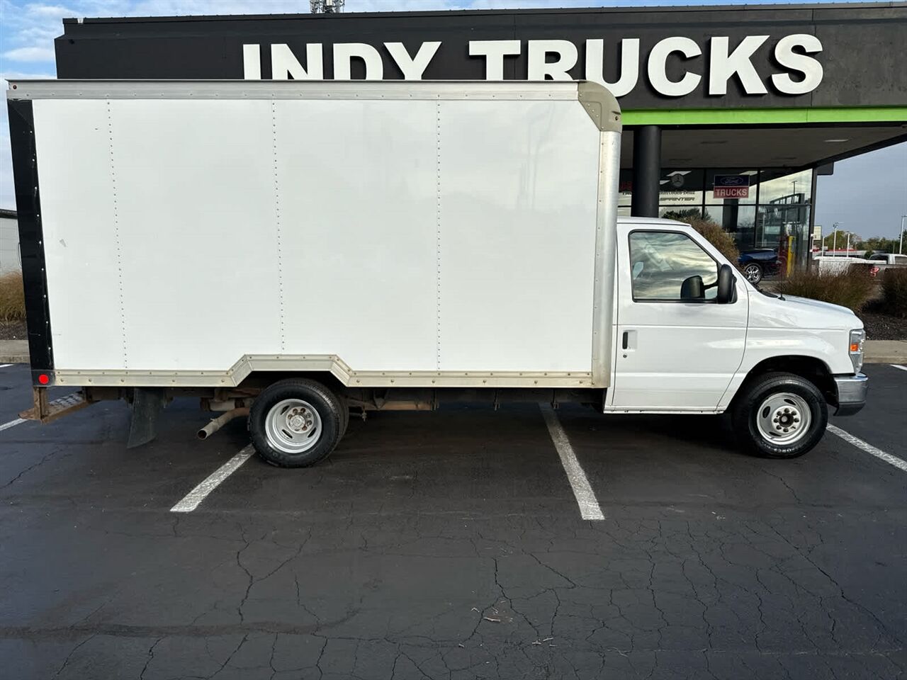 Ford E-350